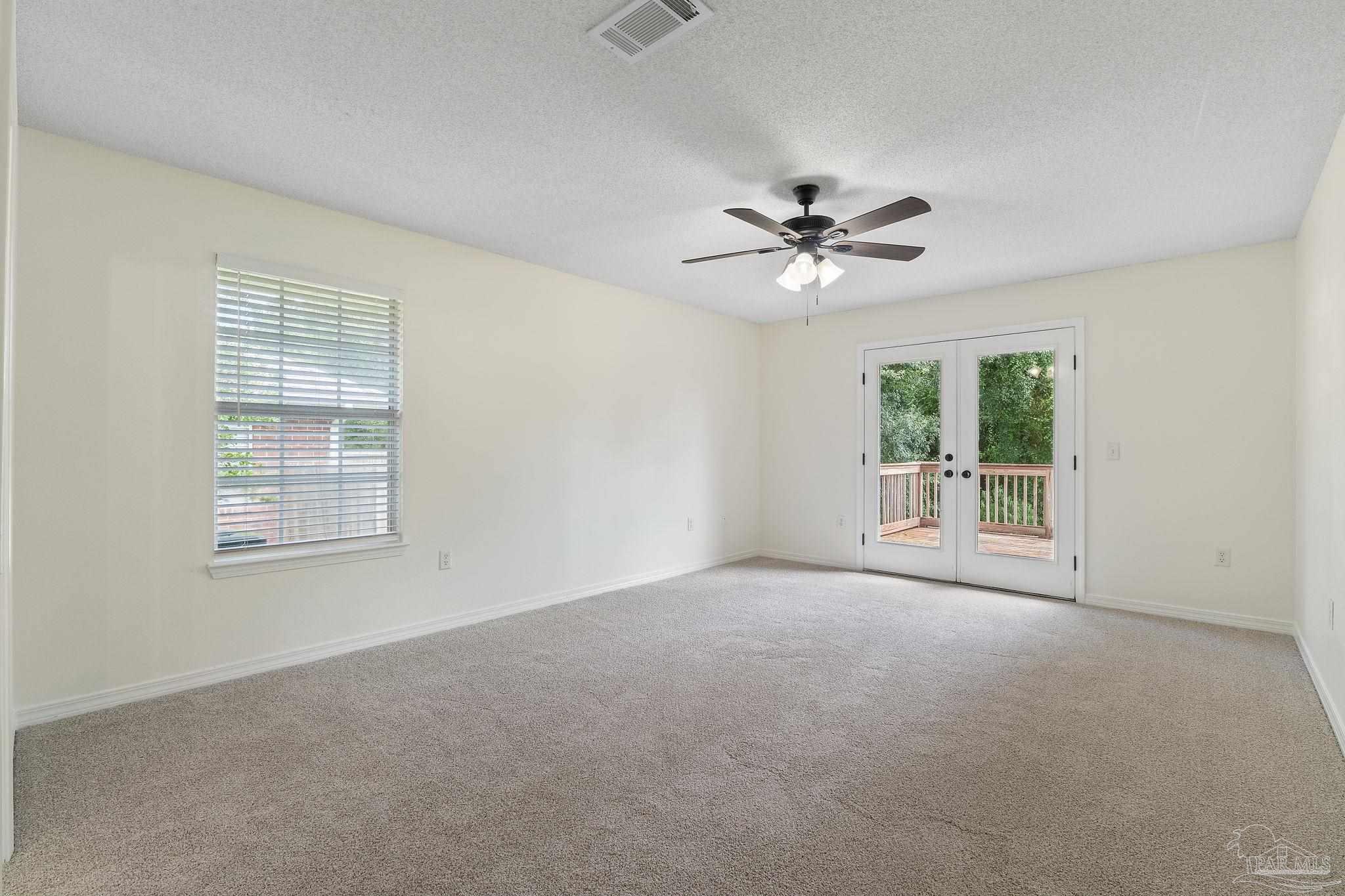 4798 Ribault Lane Milton, FL 32570 - Photo 14 of 33 Gallery Image 14