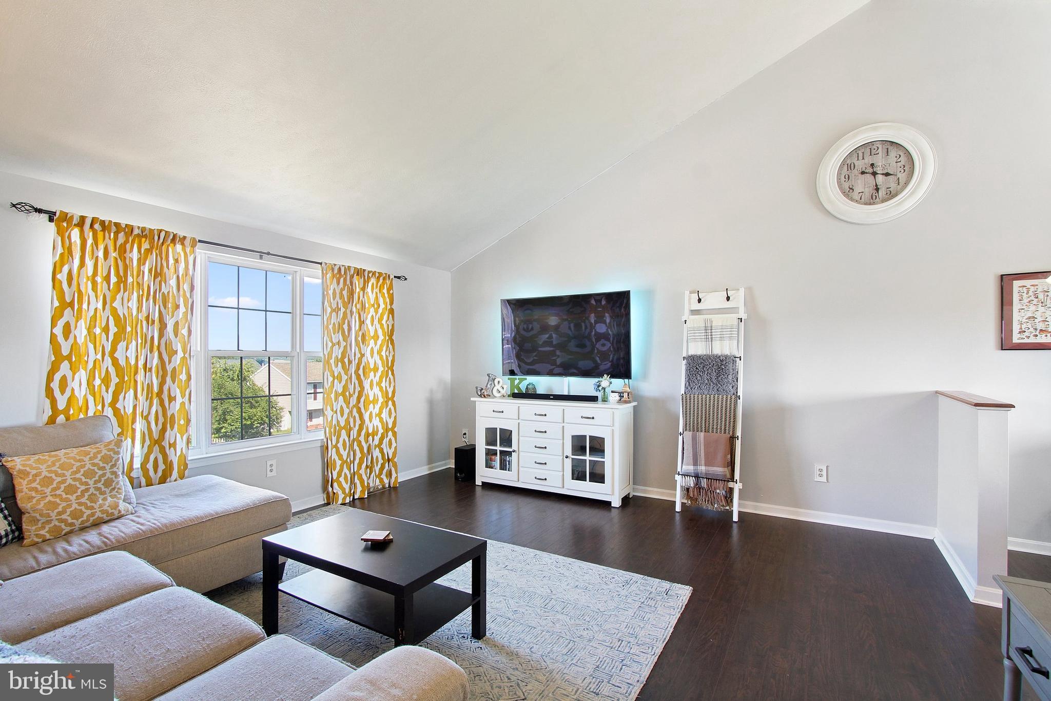 35 Coventry Cross Road Mount Wolf, PA 17347 - Photo 7 of 28 View of Family room from Kitchen