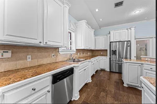 $388,475 | 5738 Larch Street, Lake Charles, LA 70605