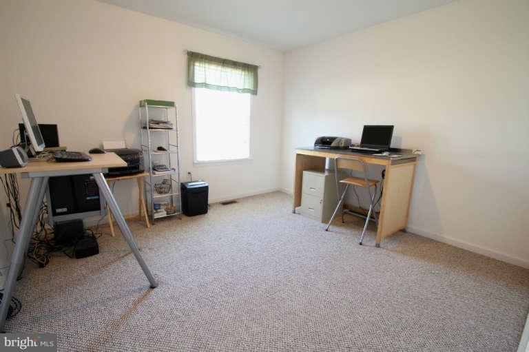 1459 Sussex Road Baltimore, MD 21221 - Photo 26 of 30 Bedroom