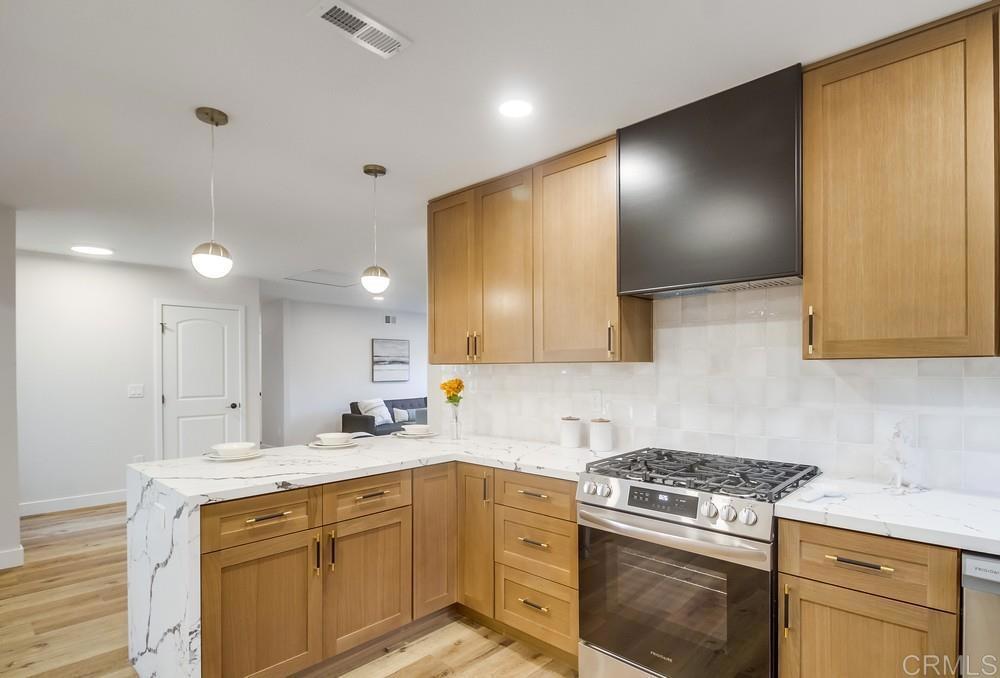 12877 Carriage Road Poway, CA 92064 - Photo 7 of 43