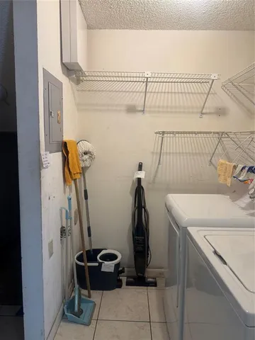 $320,000 | 301 Southwest 158th Terrace, Unit 104, Pembroke Pines, FL 33027