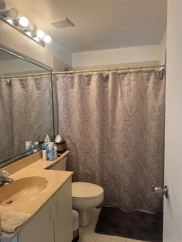 $320,000 | 301 Southwest 158th Terrace, Unit 104, Pembroke Pines, FL 33027