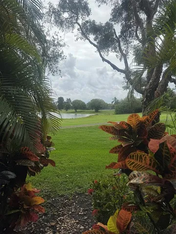 $320,000 | 301 Southwest 158th Terrace, Unit 104, Pembroke Pines, FL 33027