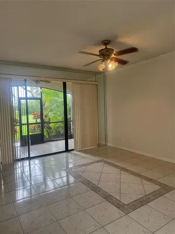 $320,000 | 301 Southwest 158th Terrace, Unit 104, Pembroke Pines, FL 33027