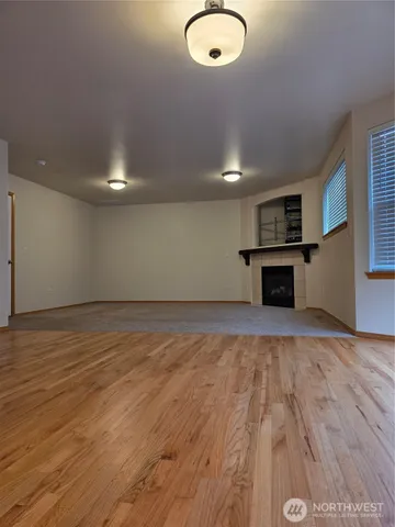 $2,995 | 12917 82nd Ave Court East, Puyallup, WA 98373