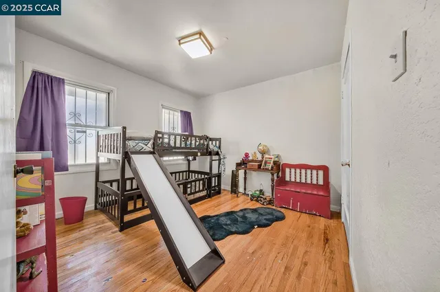 $675,000 | 9305 Burr Street, Oakland, CA 94605