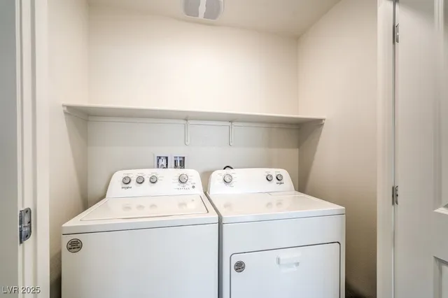 $1,775 | 342 Summer Sparrow Avenue, Henderson, NV 89011