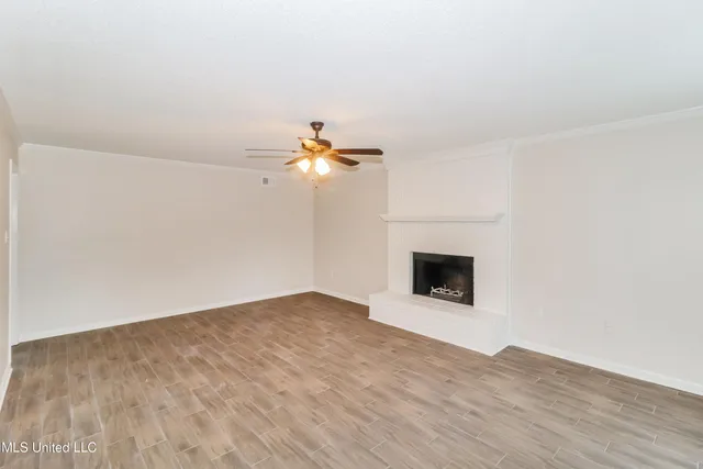 $2,105 | 7120 Oak Forest Drive, Olive Branch, MS 38654