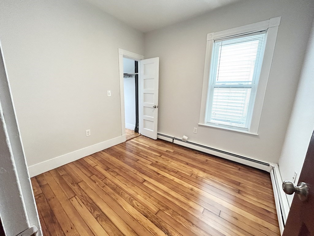 24 Maryland Street, Unit 2 Boston, MA 02125 - Photo 4 of 9