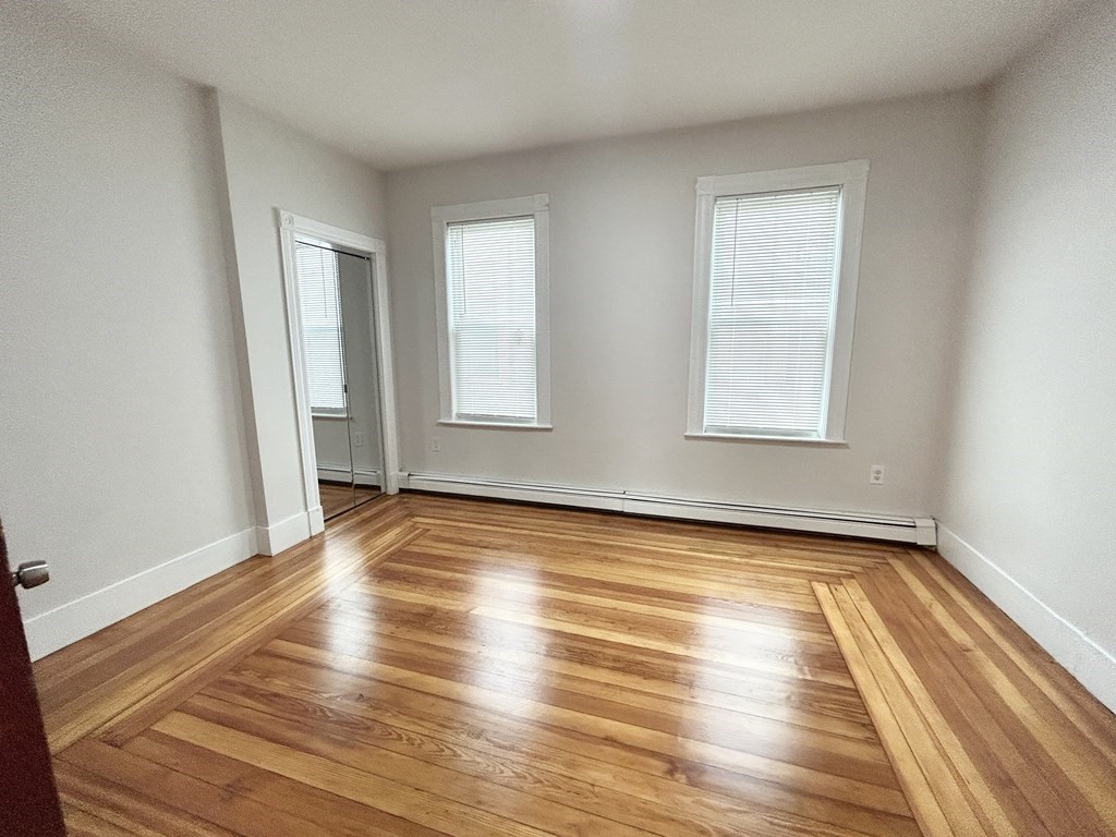 24 Maryland Street, Unit 2 Boston, MA 02125 - Photo 5 of 9