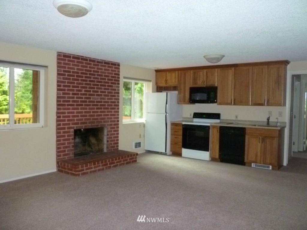 21417 2nd Drive Southeast Bothell, WA 98021 - Photo 13 of 15