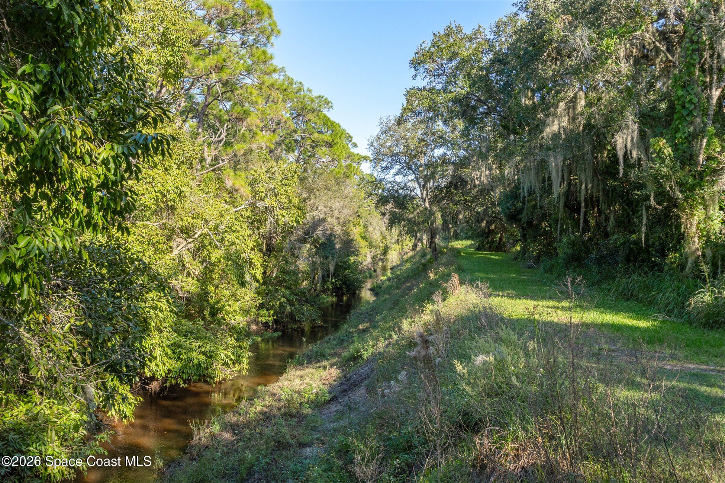 693 West Pine Road Melbourne Village, FL 32904 - Photo 48 of 65 54-Melbourne-Village-M1 Canal