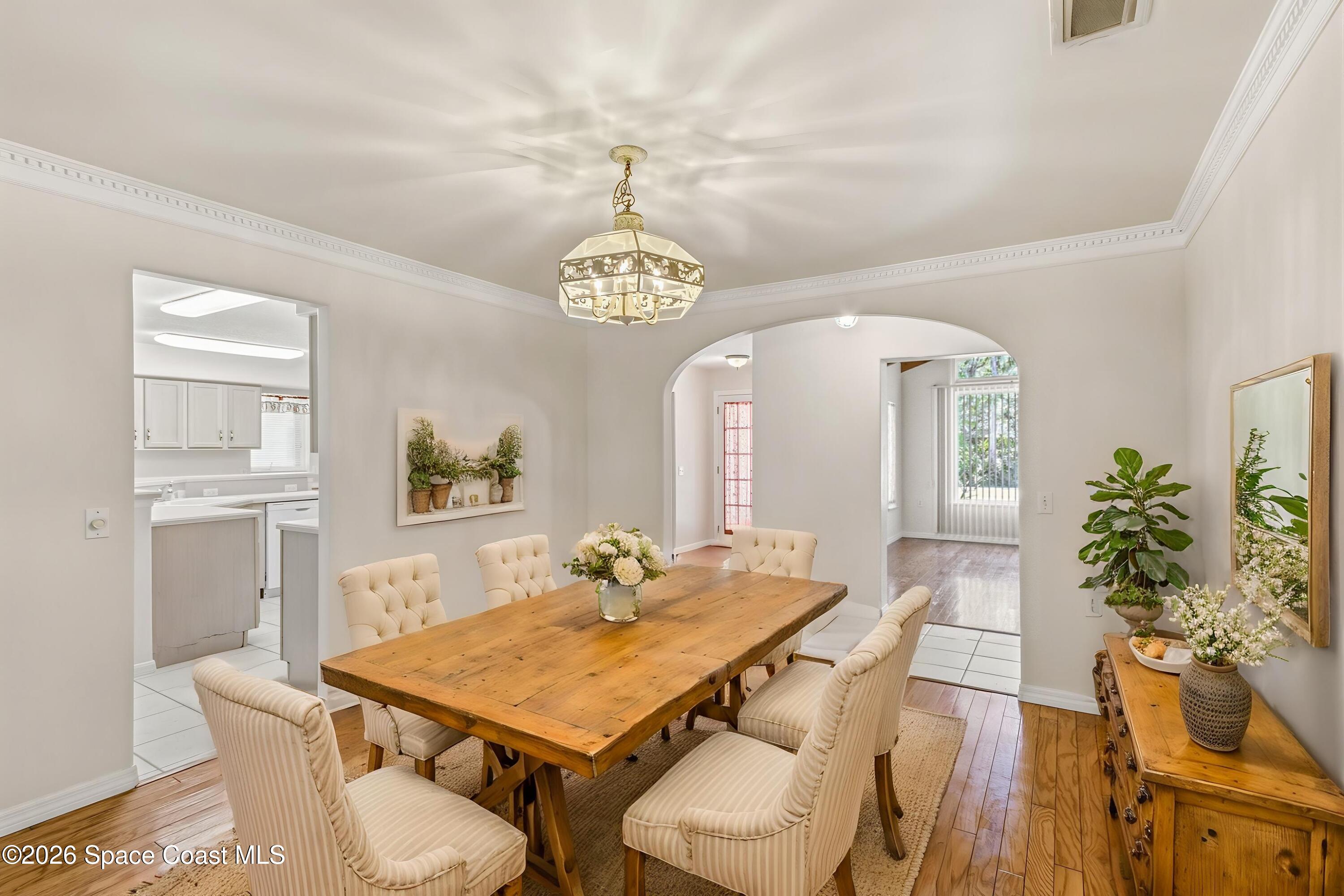 693 West Pine Road Melbourne Village, FL 32904 - Photo 9 of 65 VS-693-W-Pine-Din-2c