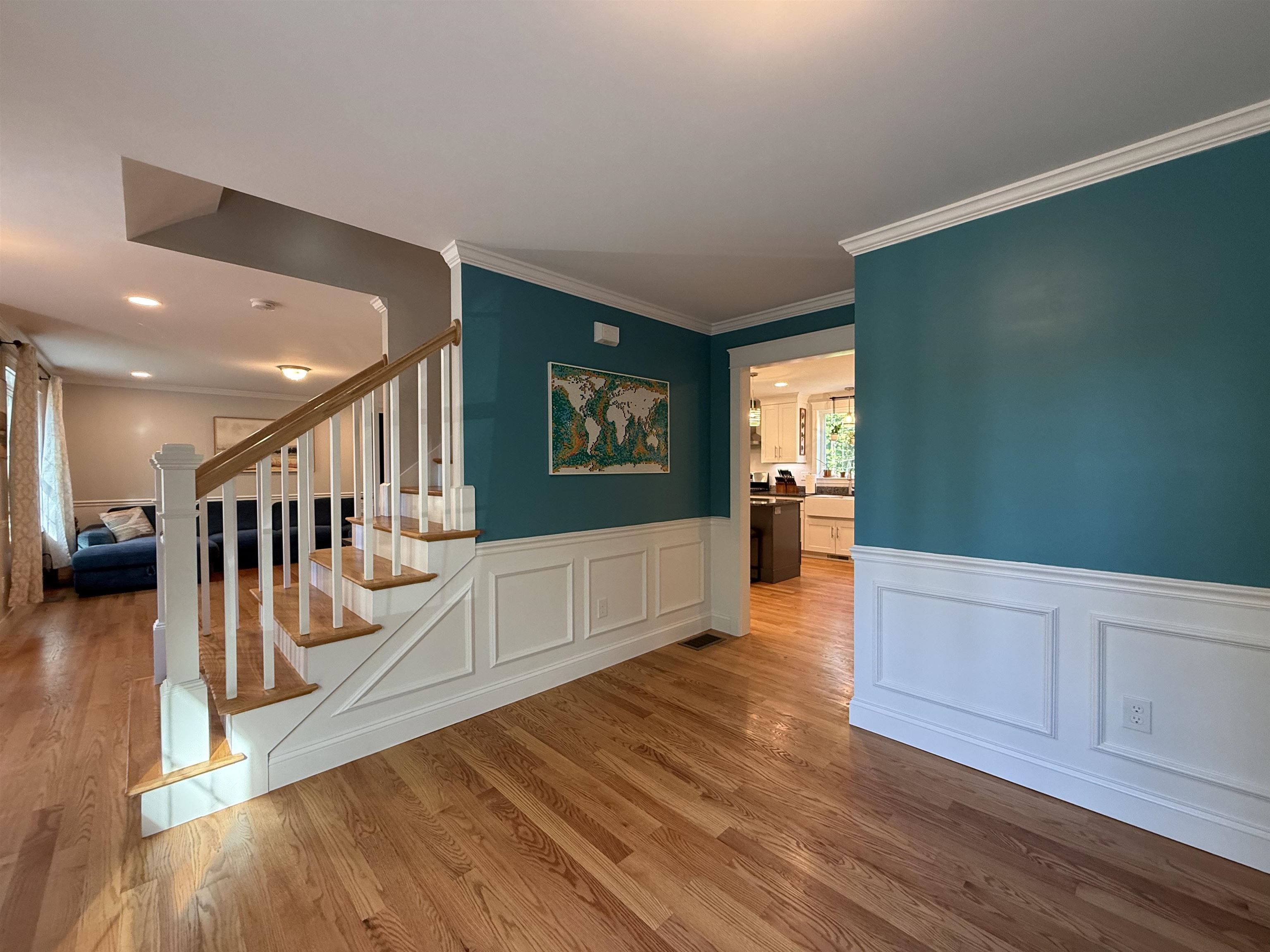 26 Swamp Road Epsom, NH 03234 - Photo 11 of 32