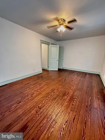 $1,900 | 109-111 State Street, Penns Grove, NJ 08069