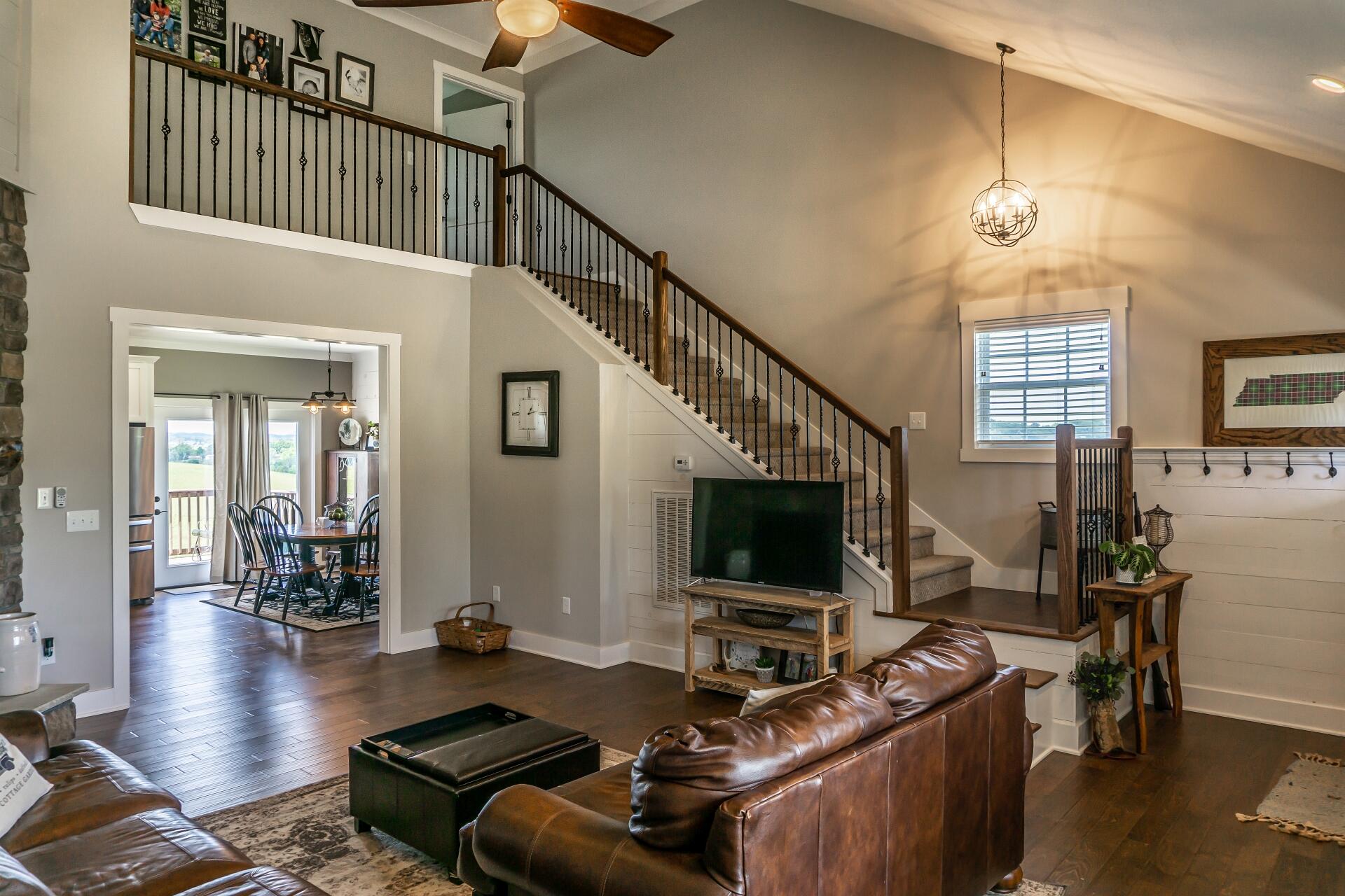 540 Calico Road Afton, TN 37616 - Photo 3 of 60 540calicoG_066