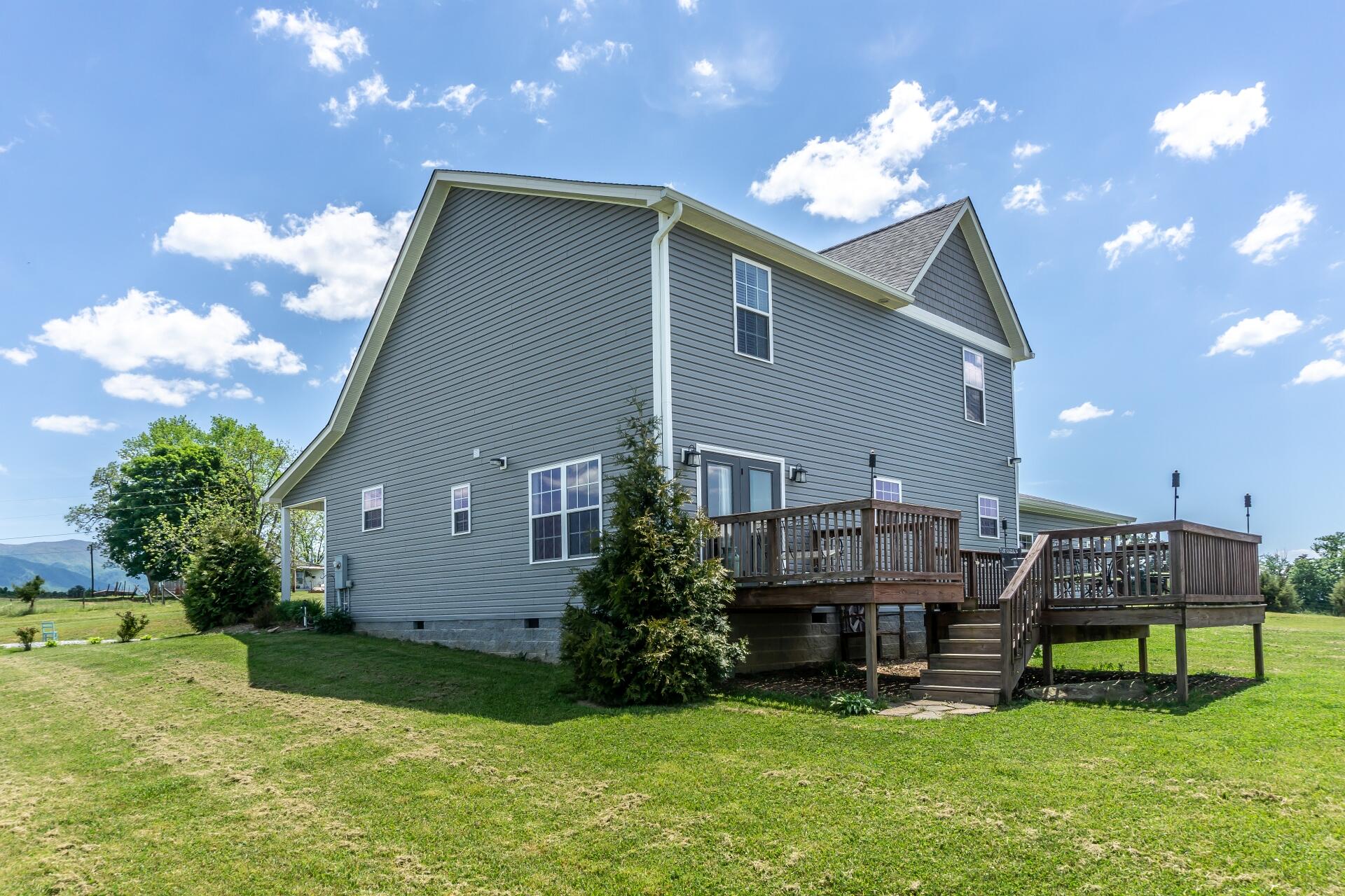 540 Calico Road Afton, TN 37616 - Photo 50 of 60 540calicoG_022