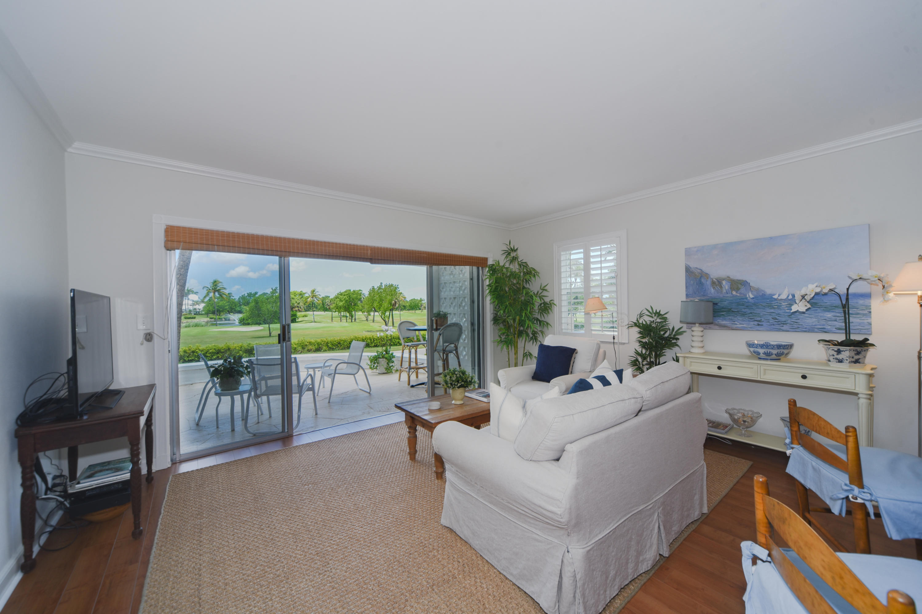 3883 Gulf Stream Road, Unit 1 Gulf Stream, FL 33483 - Photo 11 of 18 cozy living