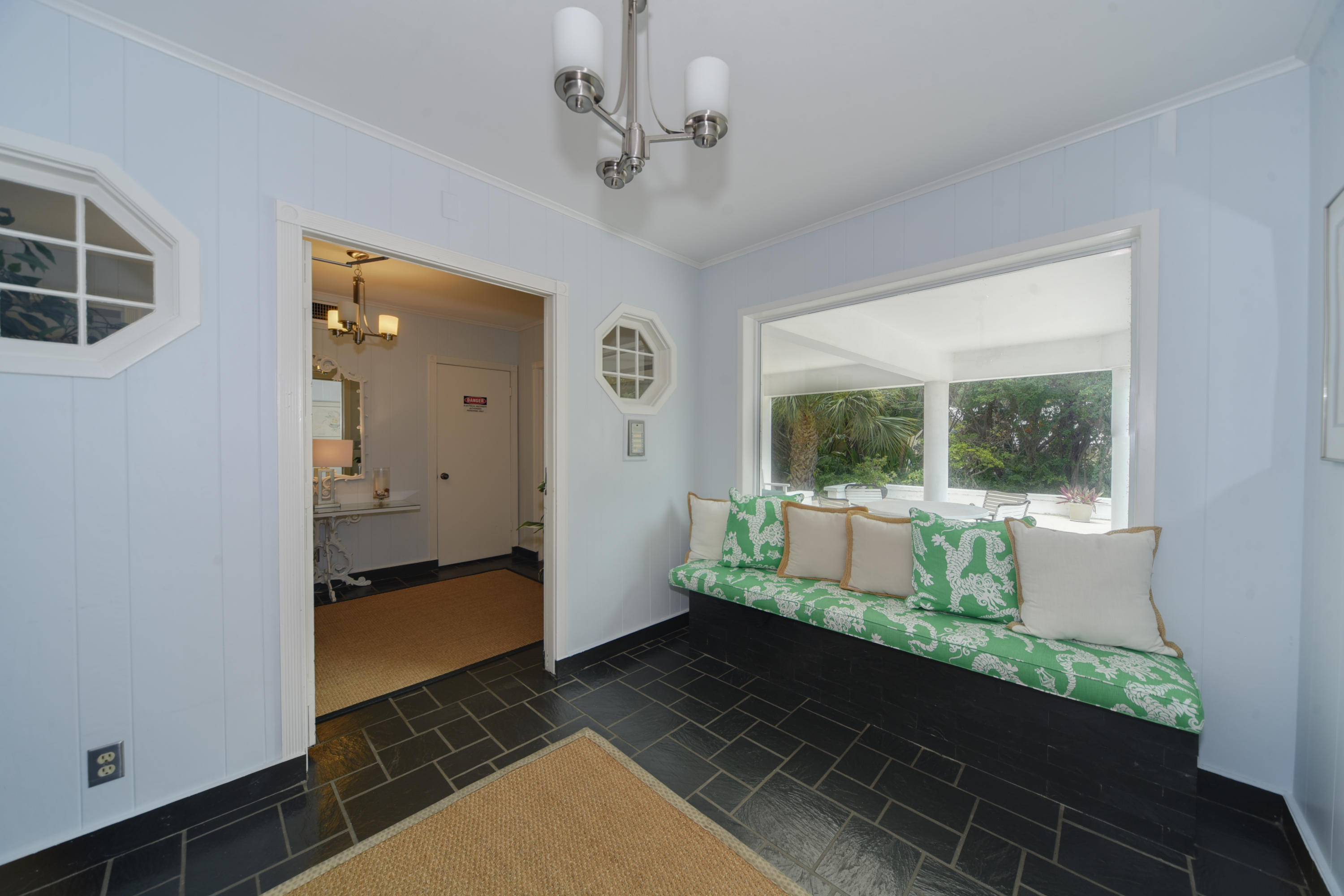 3883 Gulf Stream Road, Unit 1 Gulf Stream, FL 33483 - Photo 14 of 18 building entry