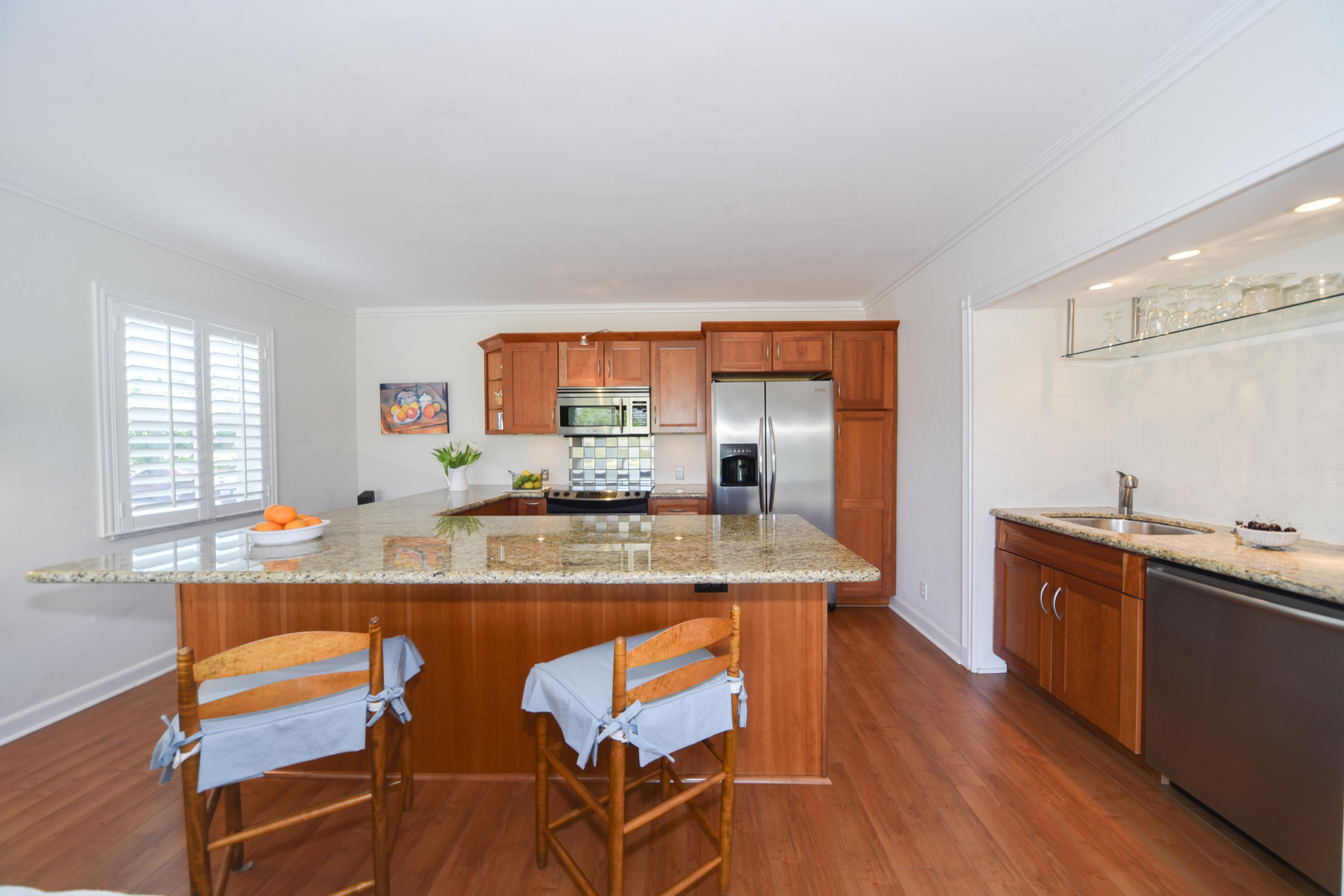 3883 Gulf Stream Road, Unit 1 Gulf Stream, FL 33483 - Photo 8 of 18 eat in