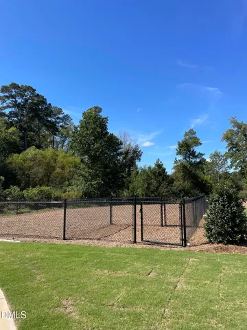 $383,490 | 612 Stream Walk Crossing, Zebulon, NC 27597