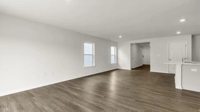 $383,490 | 612 Stream Walk Crossing, Zebulon, NC 27597