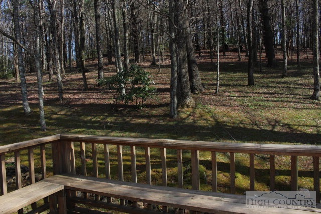 355 Walter Godbey Road West Jefferson, NC 28694 - Photo 8 of 17 Gallery Image 8