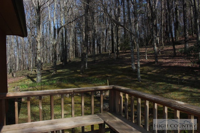 355 Walter Godbey Road West Jefferson, NC 28694 - Photo 9 of 17 Gallery Image 9