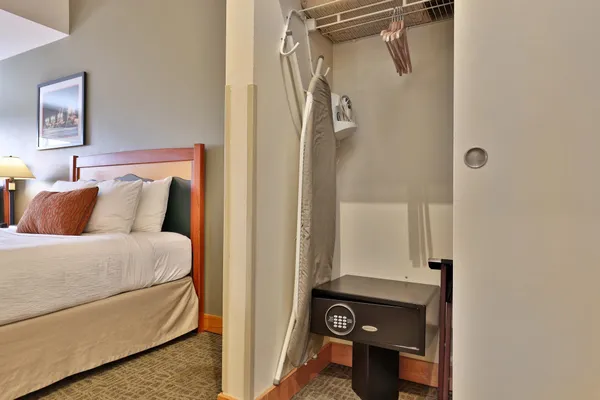 $189,000 | 228 East Mountain Road, Unit 321/323 INTERVAL I, Killington, VT 05751