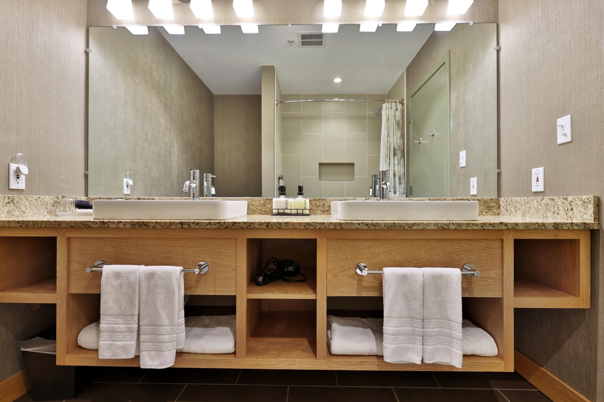 228 East Mountain Road, Unit 321/323 INTERVAL I Killington, VT 05751 - Photo 35 of 50