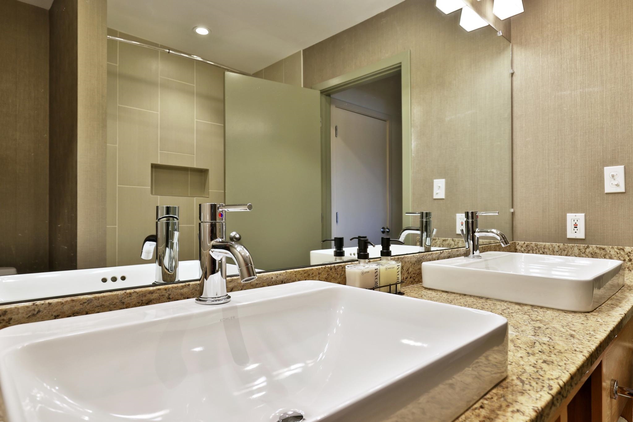 228 East Mountain Road, Unit 321/323 INTERVAL I Killington, VT 05751 - Photo 36 of 50