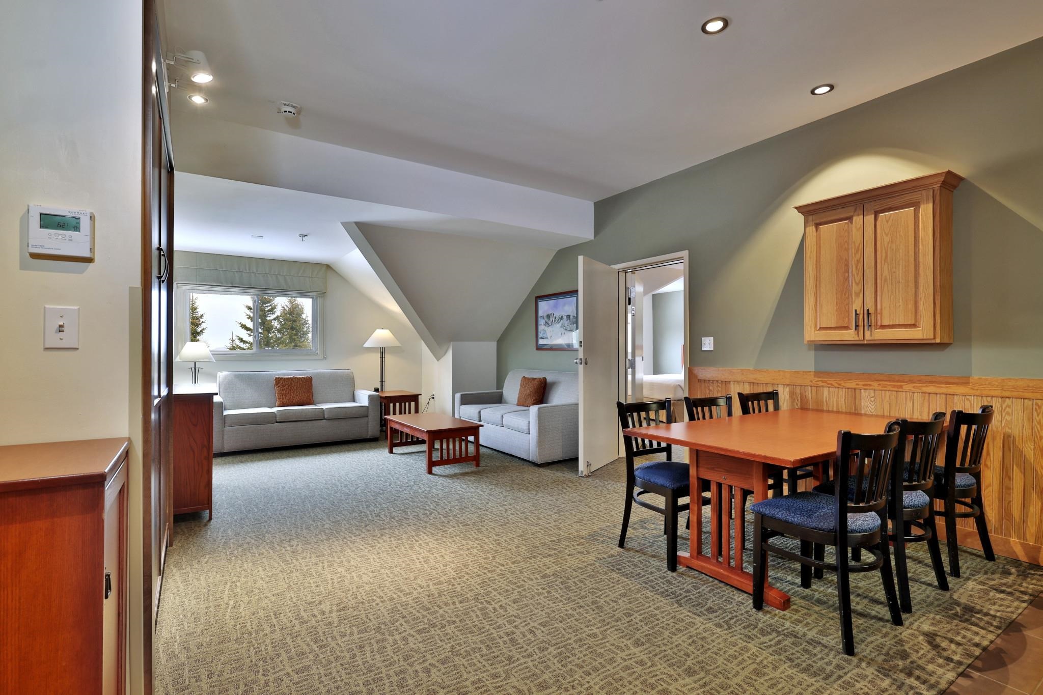 228 East Mountain Road, Unit 321/323 INTERVAL I Killington, VT 05751 - Photo 6 of 50