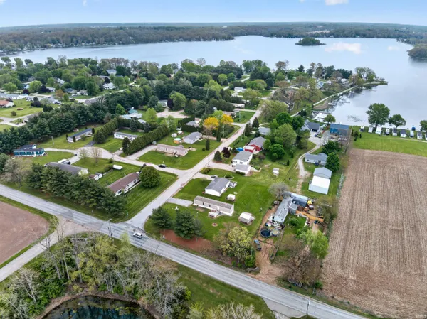 $199,000 | 11 Crowel Road, Syracuse, IN 46567