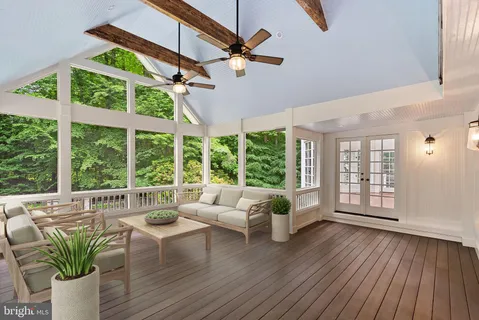 $2,550,000 | 190 Falcon Ridge Road, Great Falls, VA 22066