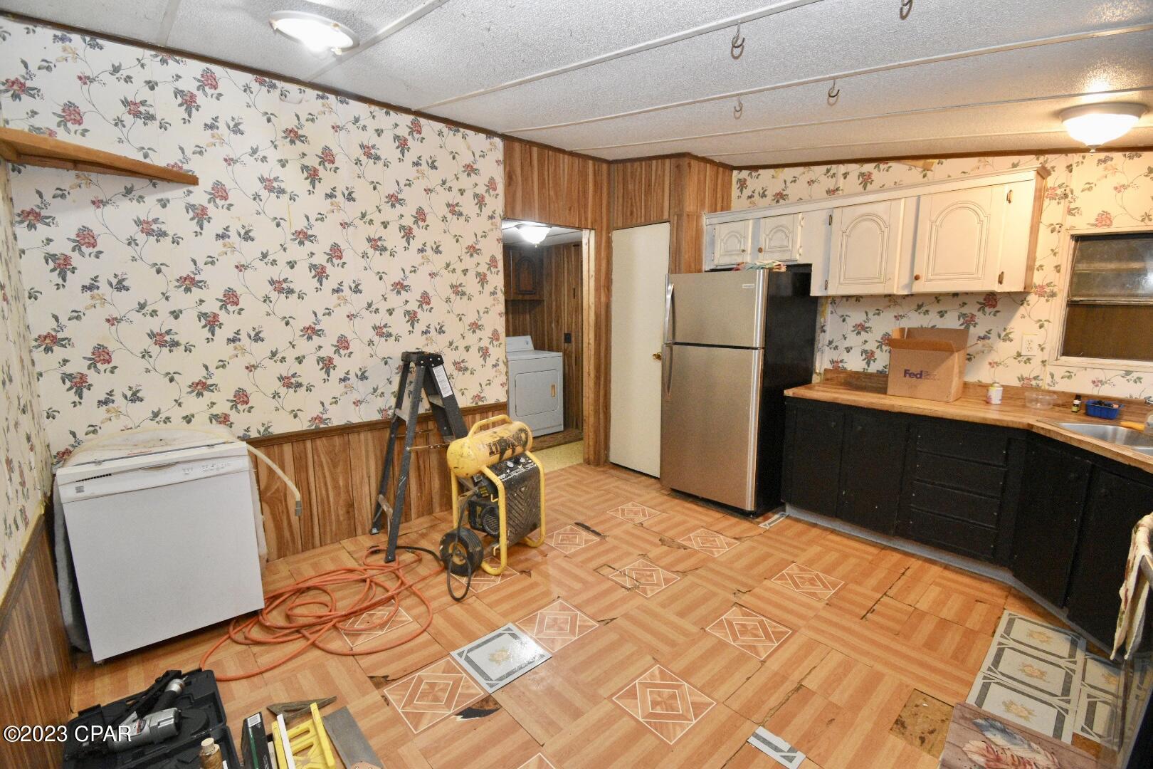 470 Goshun Creek Road Chipley, FL 32428 - Photo 4 of 35