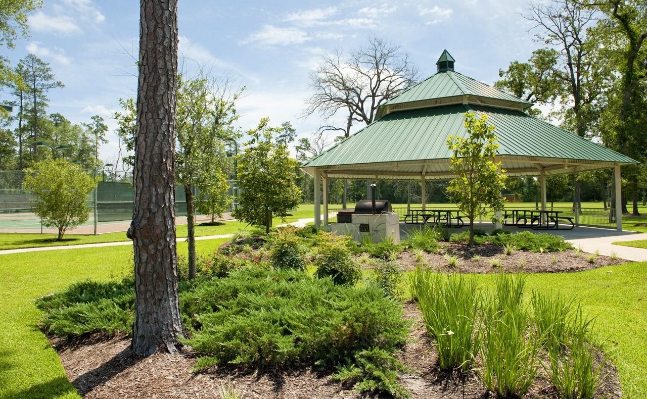 27539 South Lazy Meadow Way Spring, TX 77386 - Photo 17 of 31 Parks, BBQ areas, & Tennis Courts are great for family & friend get togethers.