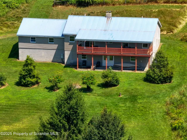 $499,000 | 5290 Irish Hill Road, Montrose, PA 18801