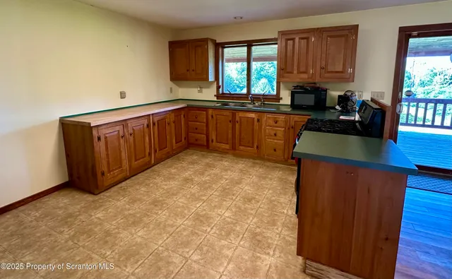 $499,000 | 5290 Irish Hill Road, Montrose, PA 18801