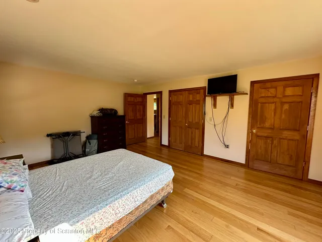 $499,000 | 5290 Irish Hill Road, Montrose, PA 18801