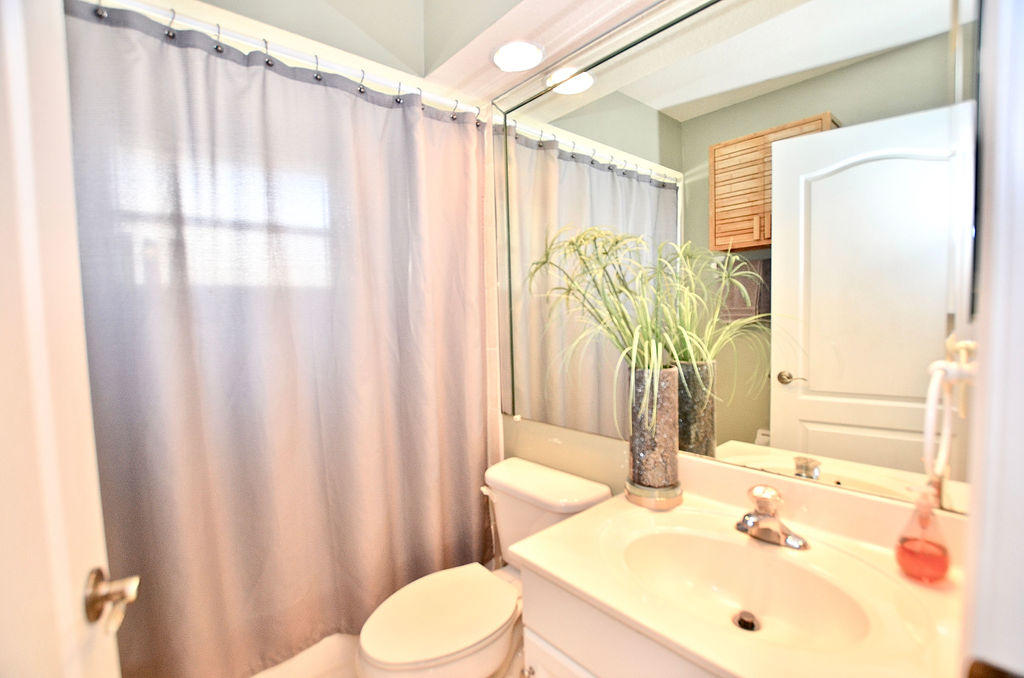 2614 Southwest Ace Road Port St. Lucie, FL 34953 - Photo 35 of 53 2nd bath