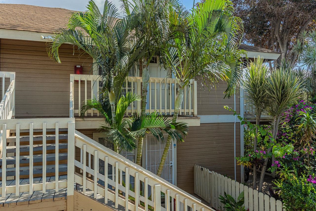 140 Uwapo Road, Unit 55205 Kihei, HI 96753 - Photo 23 of 31 a view of a house with a street