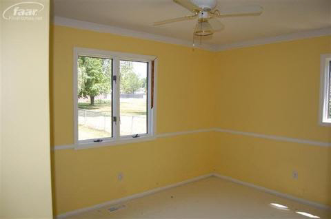 4416 Regency Road Swartz Creek, MI 48473 - Photo 16 of 18 20185847-15.JPG