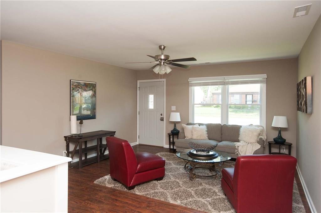7904 Roy Road Indianapolis, IN 46219 - Photo 3 of 26 Gallery Image 3
