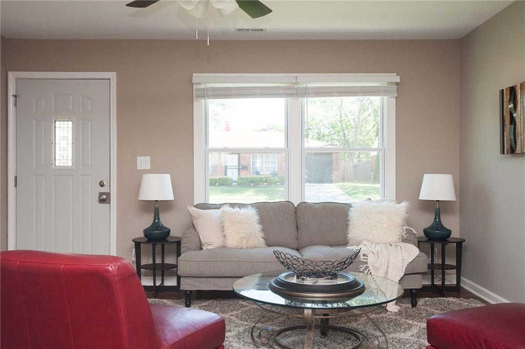 7904 Roy Road Indianapolis, IN 46219 - Photo 4 of 26 Gallery Image 4