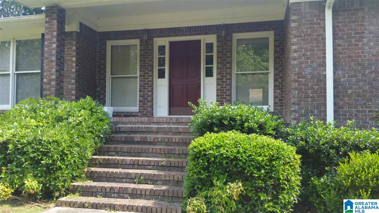 108 Dee Hendrix Road Bessemer, AL 35023 - Photo 12 of 28