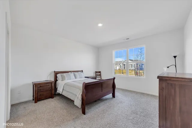 $280,000 | 2274 Cypress Court, Unit 3211, Wonder Lake, IL 60097