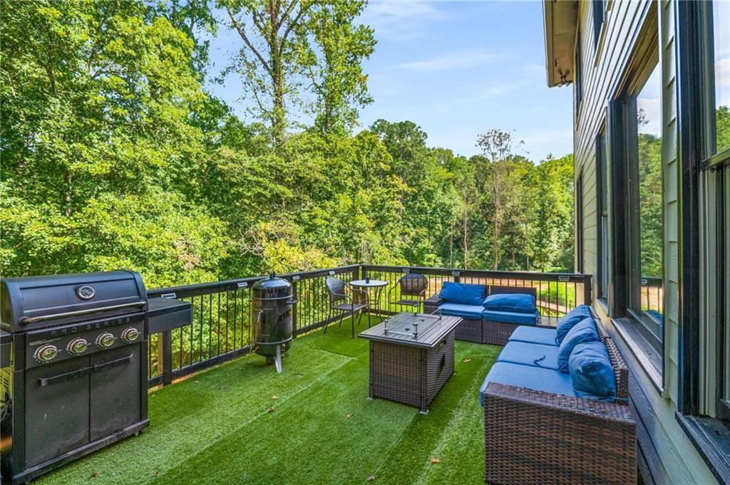 220 Milano Drive Southwest Atlanta, GA 30331 - Photo 5 of 48