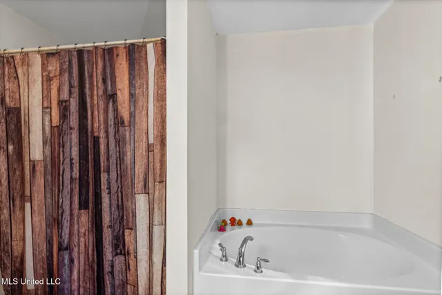 $249,900 | 18520 Devin Court, Gulfport, MS 39503