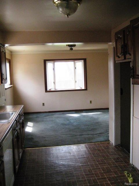 7712 Elm Street Taylor, MI 48180 - Photo 12 of 20